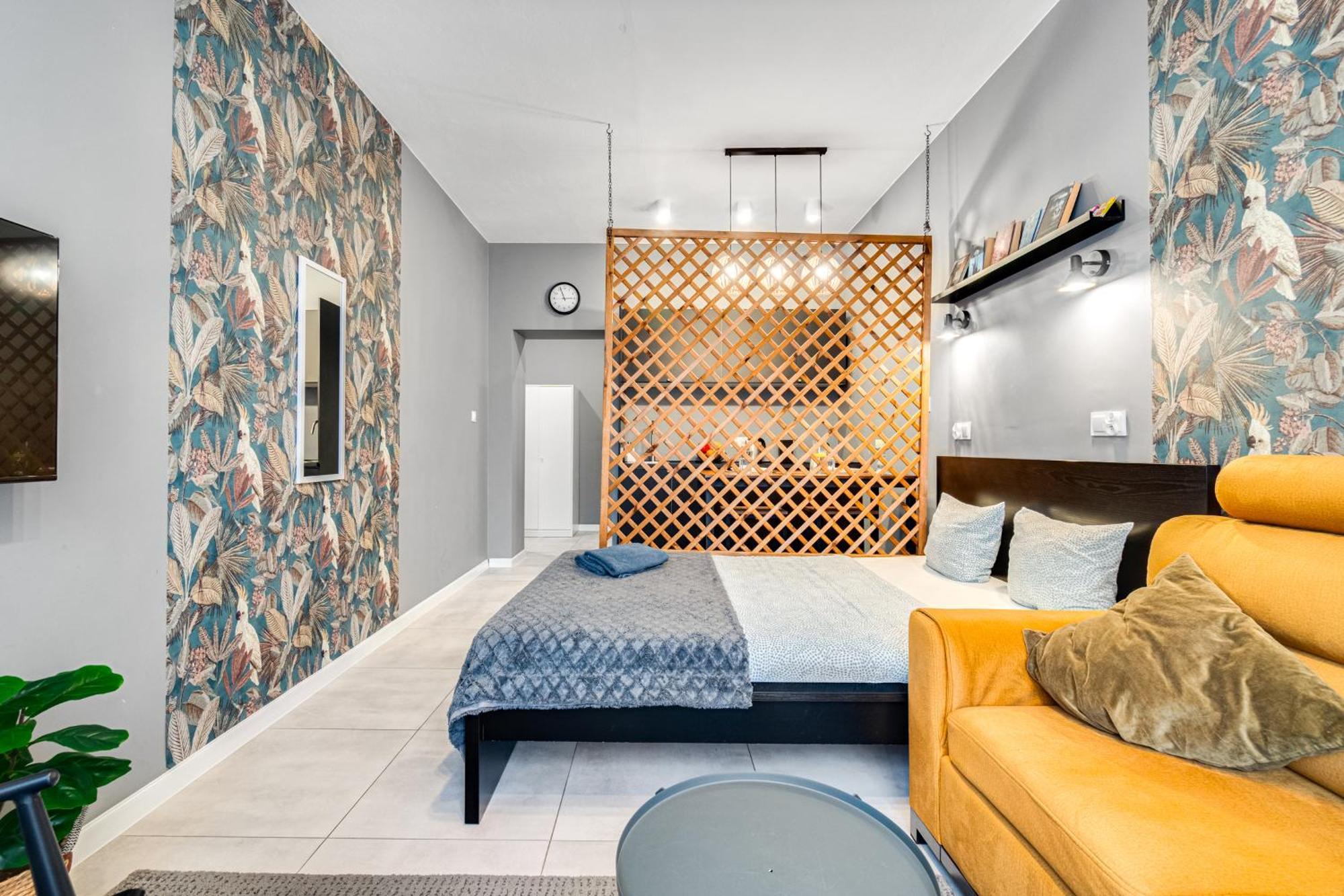 Monkey Apartment ~ 700M Main Square ~ Self Check-In 24H Вроцлав Екстериор снимка
